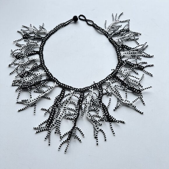 VTG Handmade Seed Bead Coral Fringe Statement Necklace Black White Boho Artwear - Picture 8 of 9